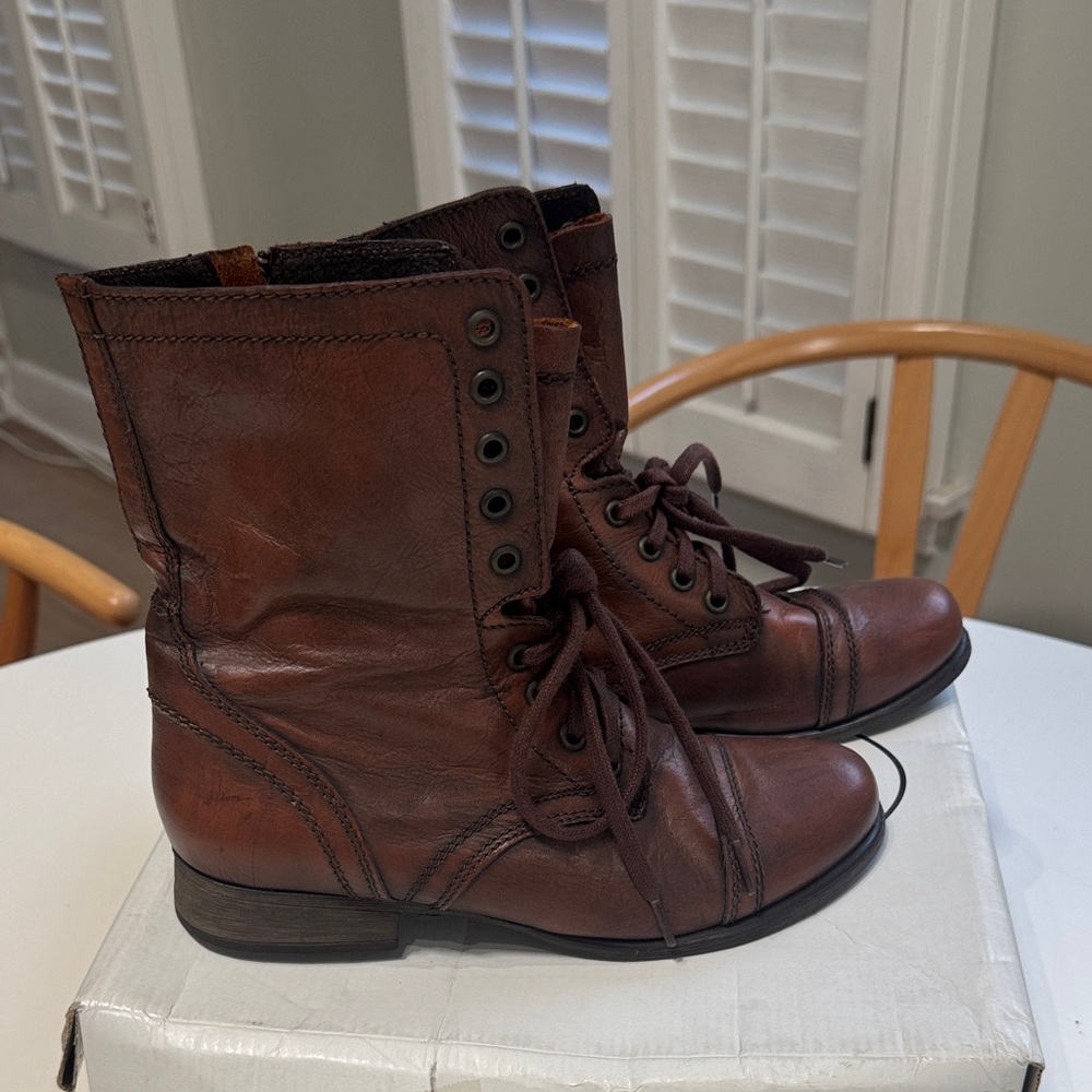 Steve Madden Dark Brown Leather Boots